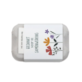 Zaadbommetjes in eierdoosje - Bovenaanzicht wikkel