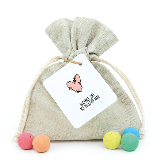 Bedankt juf! Tot volgend jaar - Zaadbommetjes in linnenzakje // Eef