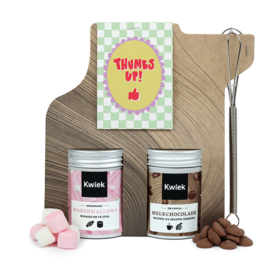 Thumbs up - Chocolademelk met mini marshmallows en garde  // Maartje