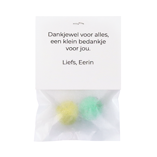 Zaadbommetjes in pergamijn zakje met eigen ontwerp