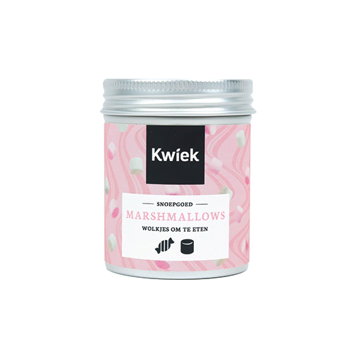 Een opwarmetje - Chocolademelk met mini marshmallows en garde  // Eef 