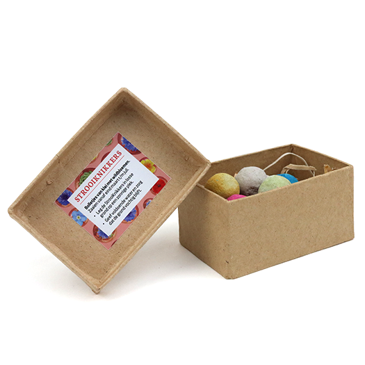 Zaadbommetjes in papier mach&eacute; doosje - Bovenaanzicht 