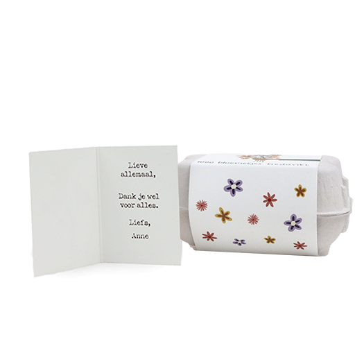 Zaadbommetjes in eierdoosje - Zijaanzicht met mini kaartje en persoonlijke tekst