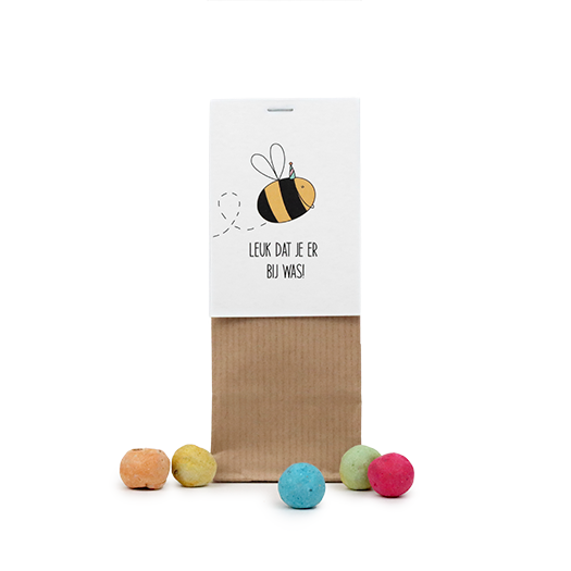 Zaadbommetjes in kraft stazakje - Leuk dat je er bij was! - Hoofdfoto