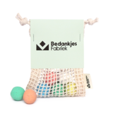 Zaadbommetjes in netzakje - eigen ontwerp